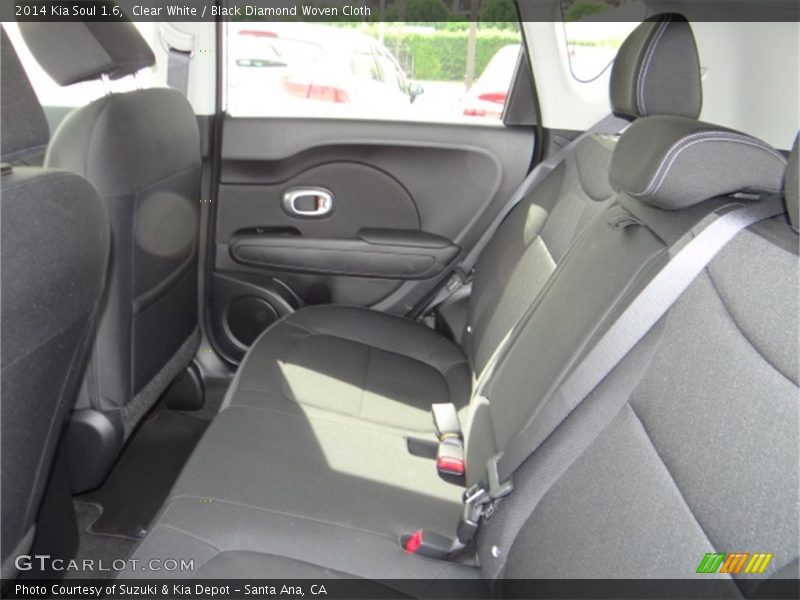 Clear White / Black Diamond Woven Cloth 2014 Kia Soul 1.6