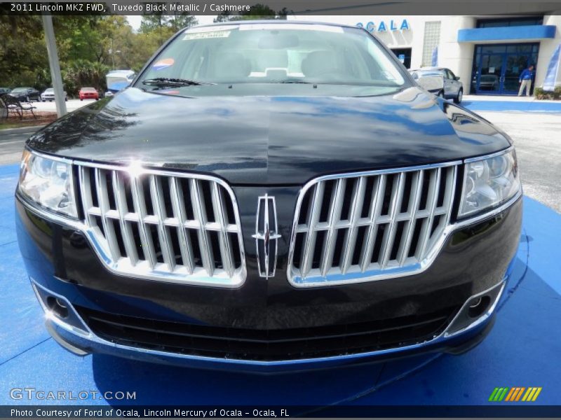 Tuxedo Black Metallic / Cashmere 2011 Lincoln MKZ FWD