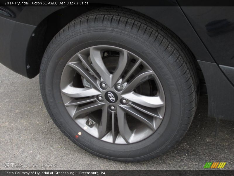  2014 Tucson SE AWD Wheel