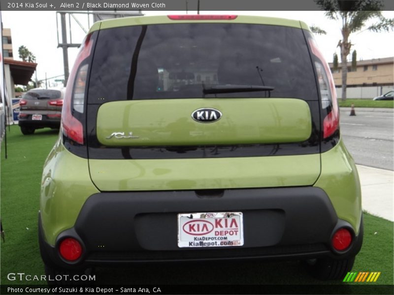 Alien 2 / Black Diamond Woven Cloth 2014 Kia Soul +