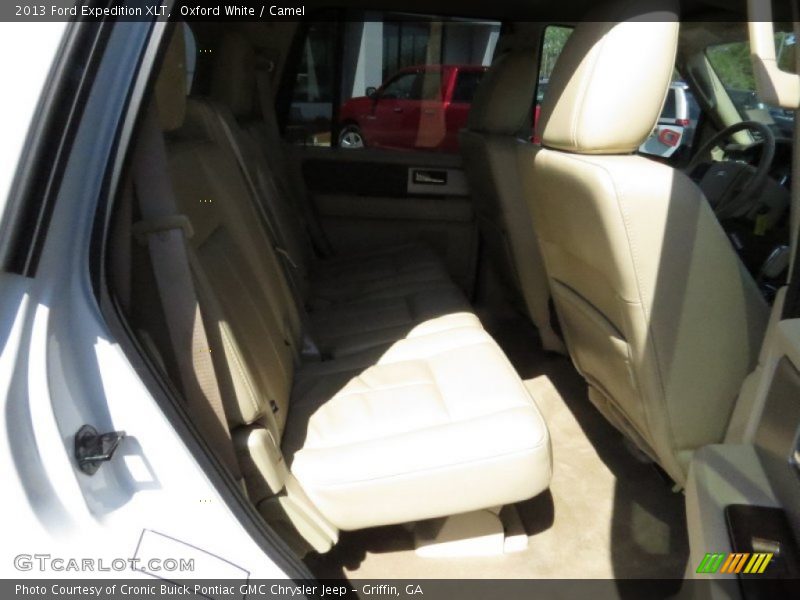 Oxford White / Camel 2013 Ford Expedition XLT