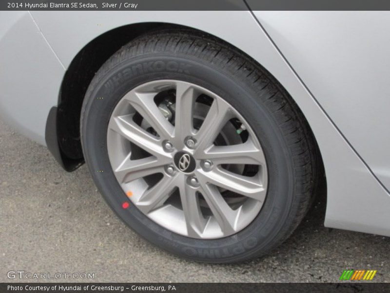Silver / Gray 2014 Hyundai Elantra SE Sedan