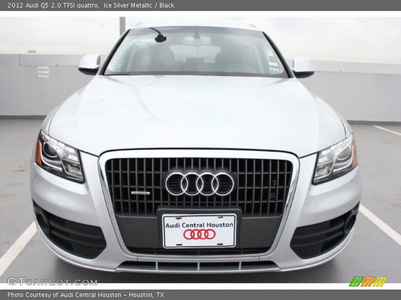 Ice Silver Metallic / Black 2012 Audi Q5 2.0 TFSI quattro