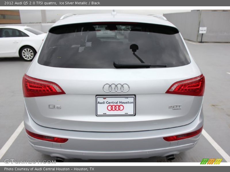 Ice Silver Metallic / Black 2012 Audi Q5 2.0 TFSI quattro