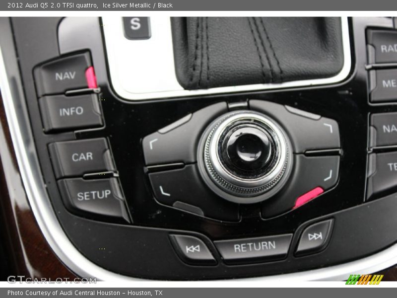 Controls of 2012 Q5 2.0 TFSI quattro