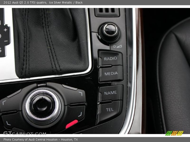 Controls of 2012 Q5 2.0 TFSI quattro
