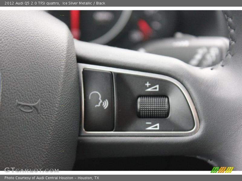 Controls of 2012 Q5 2.0 TFSI quattro
