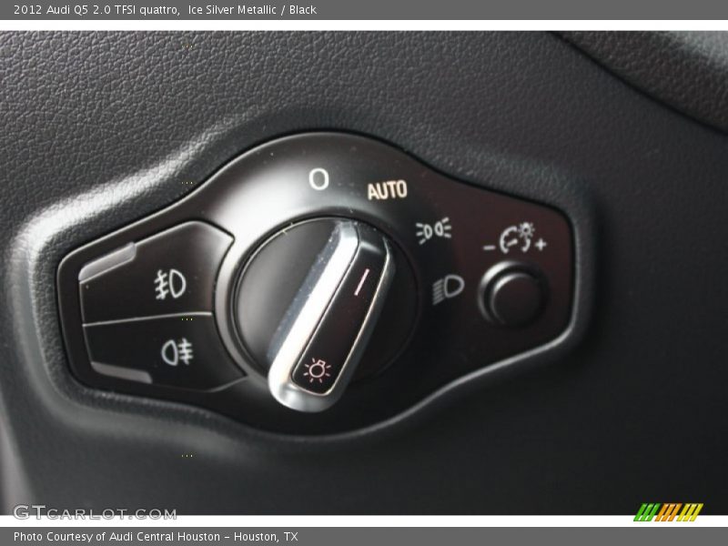 Controls of 2012 Q5 2.0 TFSI quattro