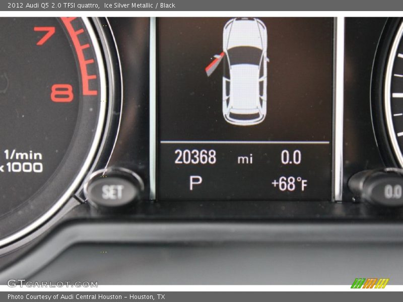 Ice Silver Metallic / Black 2012 Audi Q5 2.0 TFSI quattro
