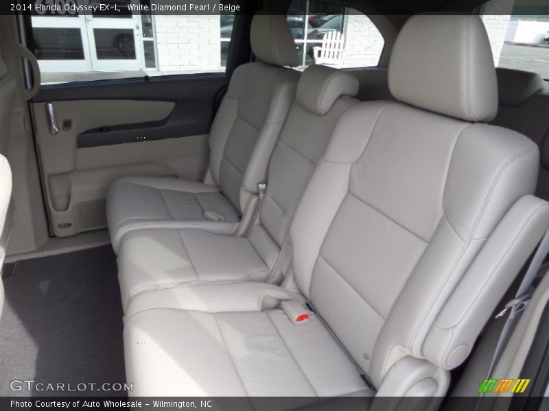 White Diamond Pearl / Beige 2014 Honda Odyssey EX-L
