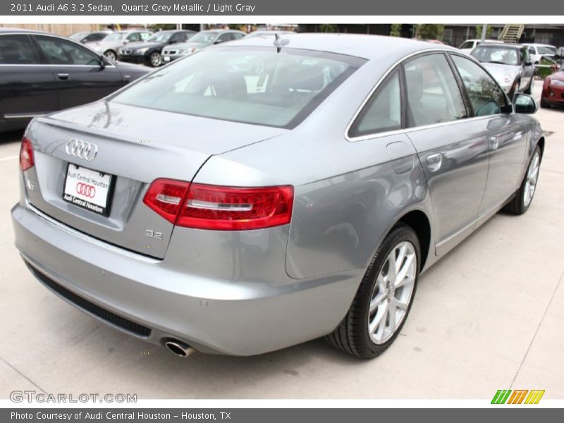 Quartz Grey Metallic / Light Gray 2011 Audi A6 3.2 Sedan