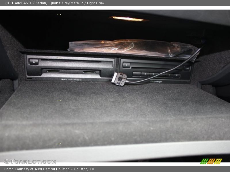 Quartz Grey Metallic / Light Gray 2011 Audi A6 3.2 Sedan