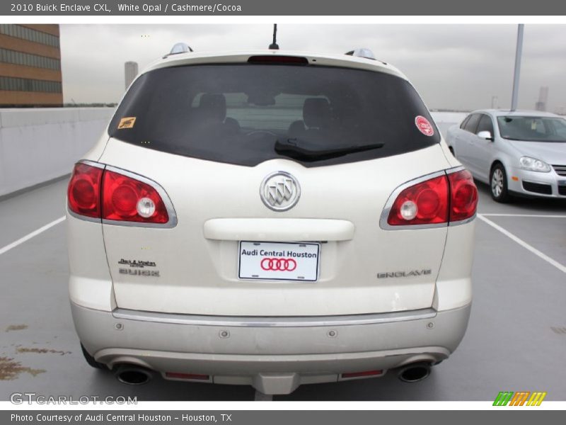 White Opal / Cashmere/Cocoa 2010 Buick Enclave CXL