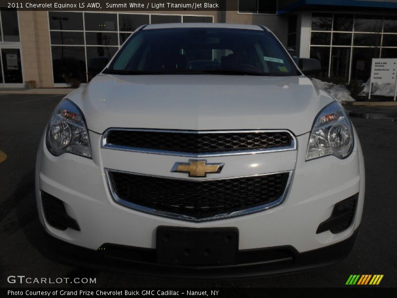 Summit White / Light Titanium/Jet Black 2011 Chevrolet Equinox LS AWD