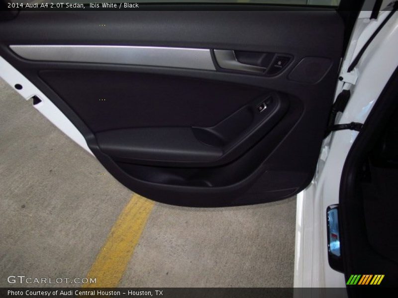 Ibis White / Black 2014 Audi A4 2.0T Sedan