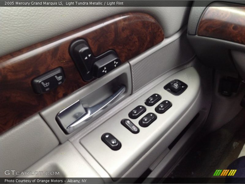 Light Tundra Metallic / Light Flint 2005 Mercury Grand Marquis LS