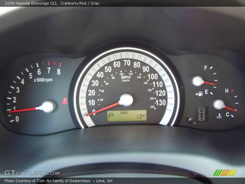 Cranberry Red / Gray 2008 Hyundai Entourage GLS