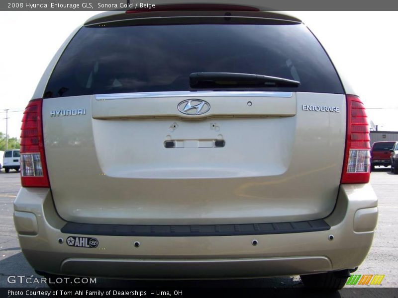 Sonora Gold / Beige 2008 Hyundai Entourage GLS
