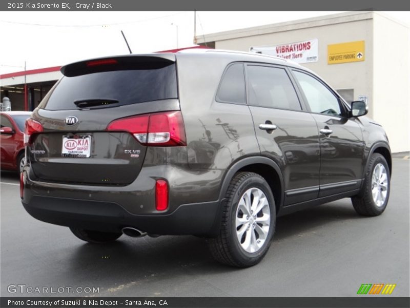 Gray / Black 2015 Kia Sorento EX