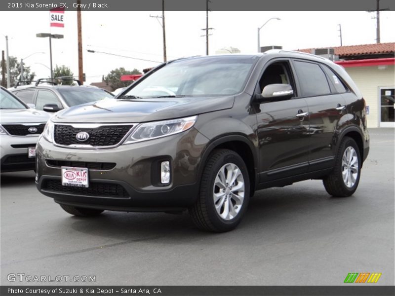 Gray / Black 2015 Kia Sorento EX