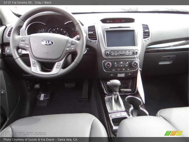 Gray / Black 2015 Kia Sorento EX