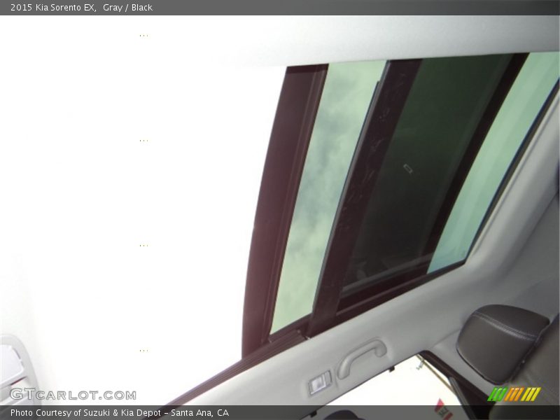 Gray / Black 2015 Kia Sorento EX