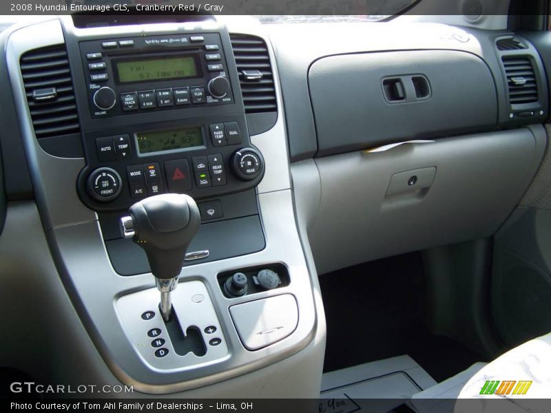 Cranberry Red / Gray 2008 Hyundai Entourage GLS