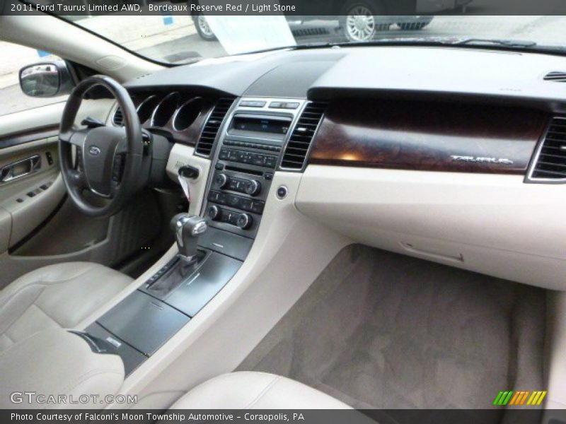 Bordeaux Reserve Red / Light Stone 2011 Ford Taurus Limited AWD