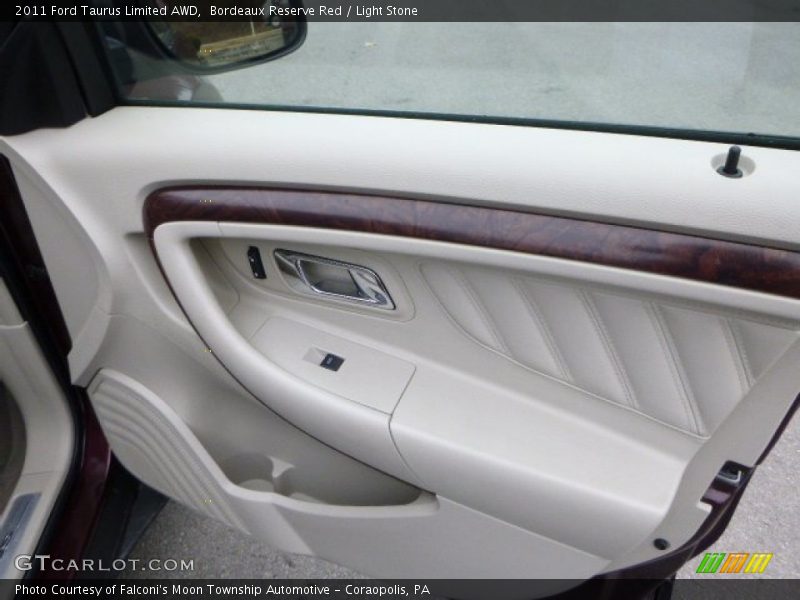 Bordeaux Reserve Red / Light Stone 2011 Ford Taurus Limited AWD