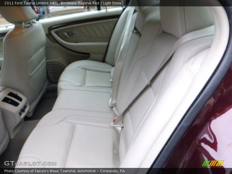 Bordeaux Reserve Red / Light Stone 2011 Ford Taurus Limited AWD