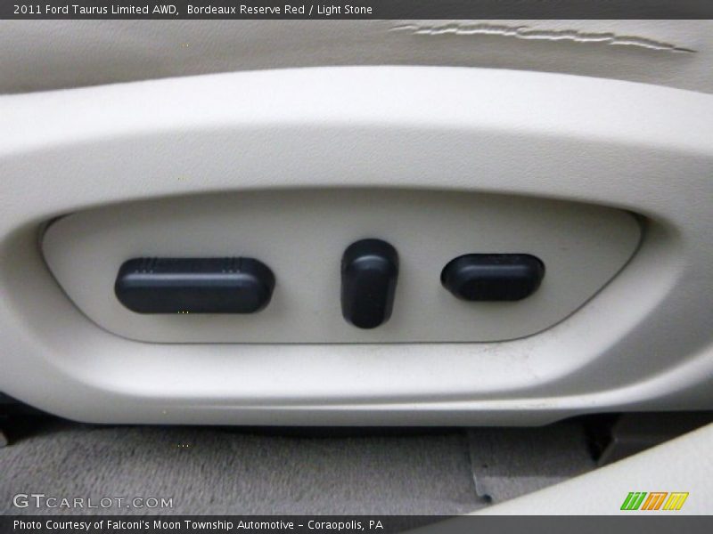 Bordeaux Reserve Red / Light Stone 2011 Ford Taurus Limited AWD