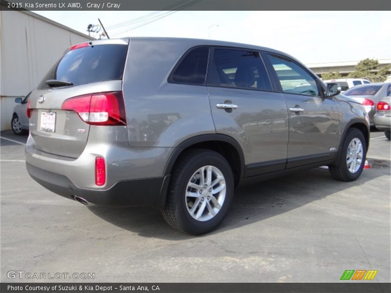 Gray / Gray 2015 Kia Sorento LX AWD