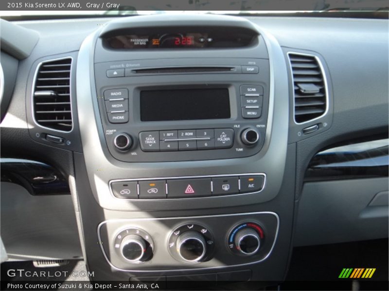 Controls of 2015 Sorento LX AWD