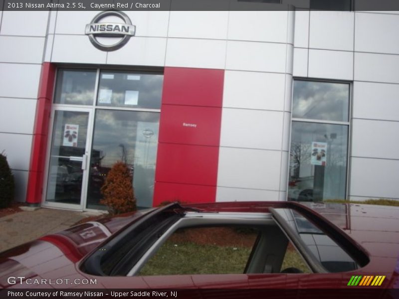 Cayenne Red / Charcoal 2013 Nissan Altima 2.5 SL