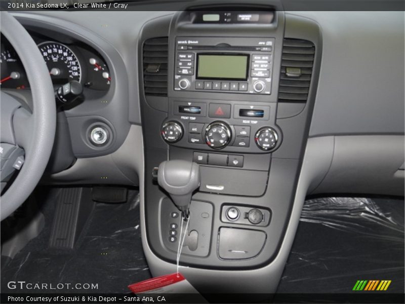 Controls of 2014 Sedona LX