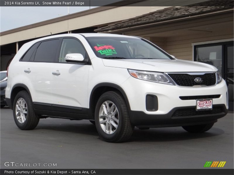 Snow White Pearl / Beige 2014 Kia Sorento LX