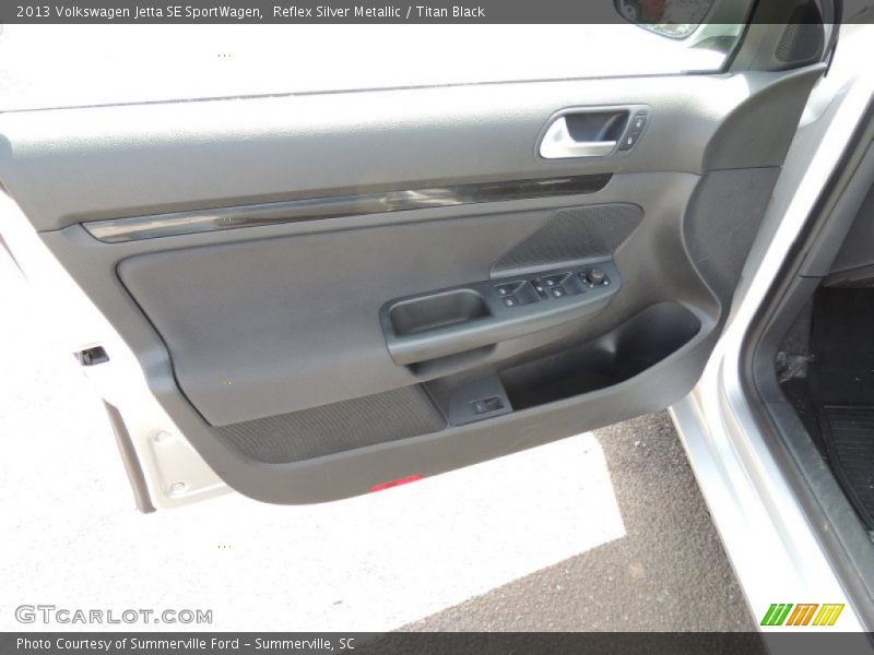 Reflex Silver Metallic / Titan Black 2013 Volkswagen Jetta SE SportWagen