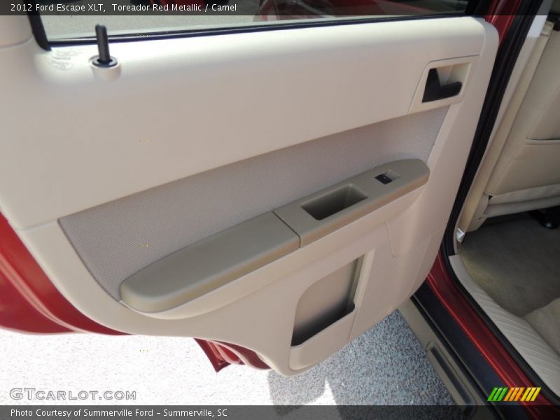 Toreador Red Metallic / Camel 2012 Ford Escape XLT