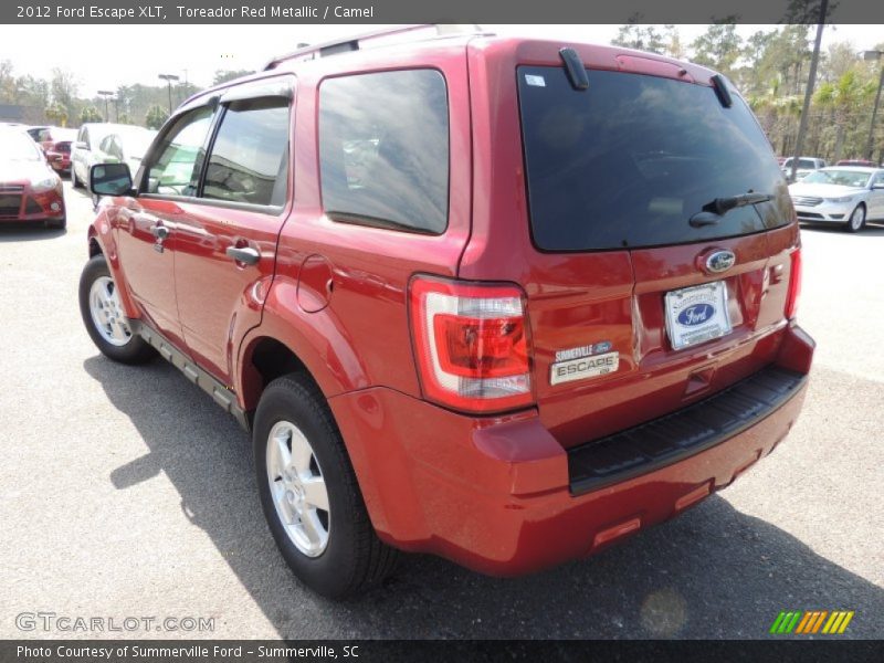 Toreador Red Metallic / Camel 2012 Ford Escape XLT