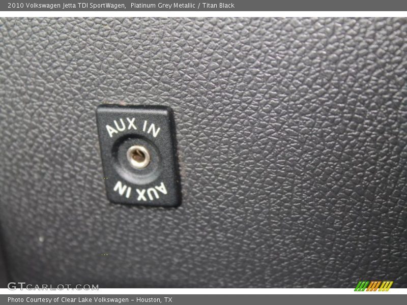 Platinum Grey Metallic / Titan Black 2010 Volkswagen Jetta TDI SportWagen