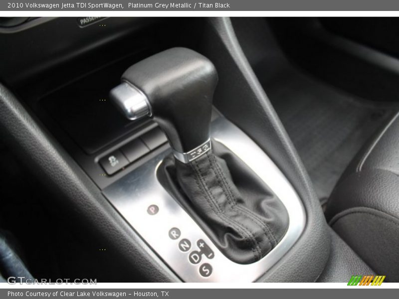  2010 Jetta TDI SportWagen 6 Speed DSG Dual-Clutch Automatic Shifter