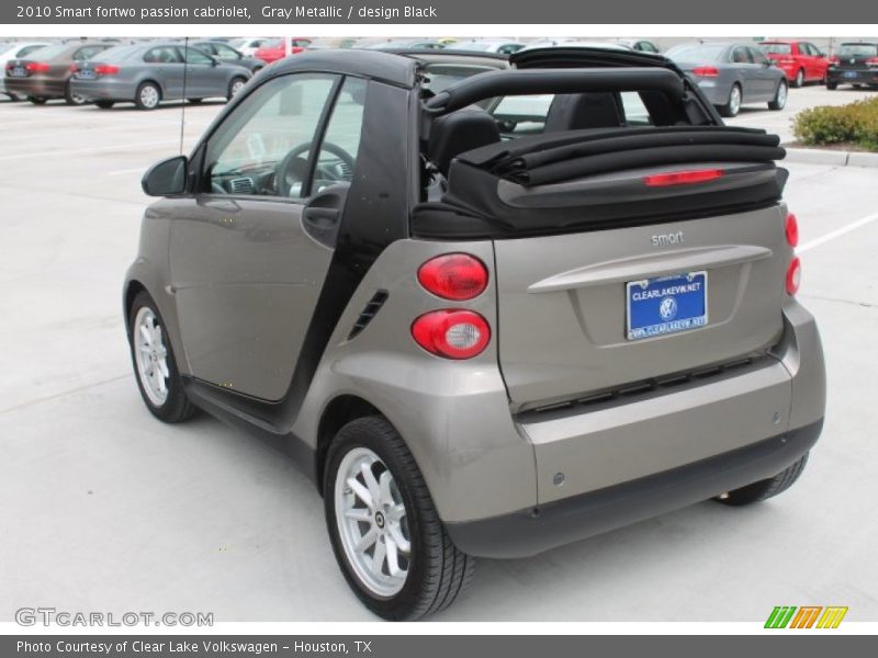 Gray Metallic / design Black 2010 Smart fortwo passion cabriolet