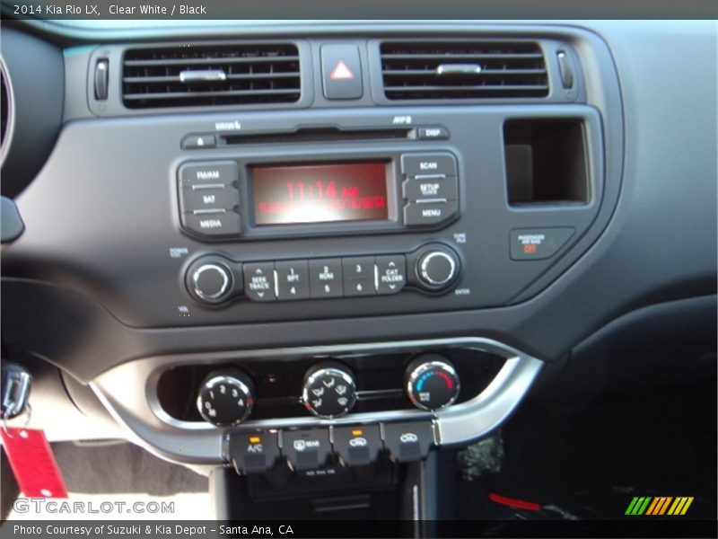 Clear White / Black 2014 Kia Rio LX