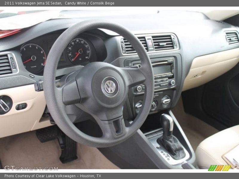 Candy White / Cornsilk Beige 2011 Volkswagen Jetta SE Sedan