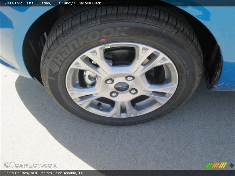 Blue Candy / Charcoal Black 2014 Ford Fiesta SE Sedan