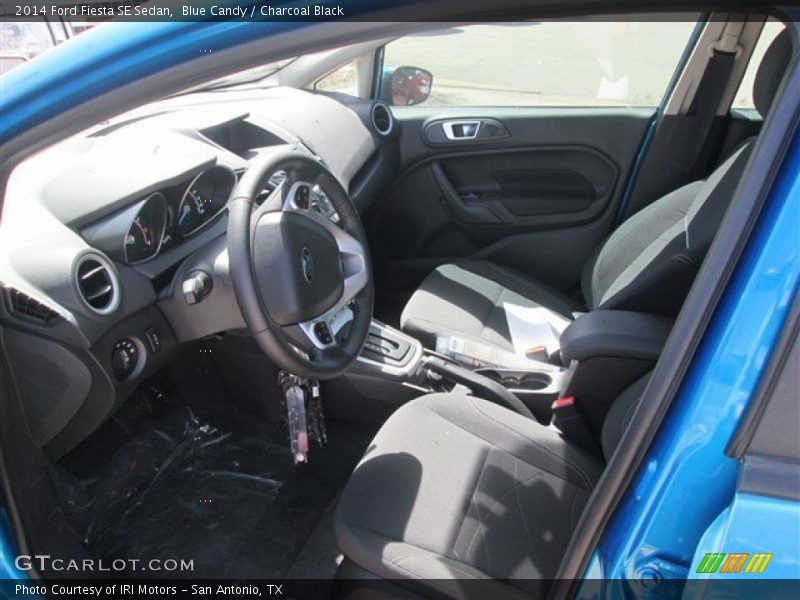 Blue Candy / Charcoal Black 2014 Ford Fiesta SE Sedan