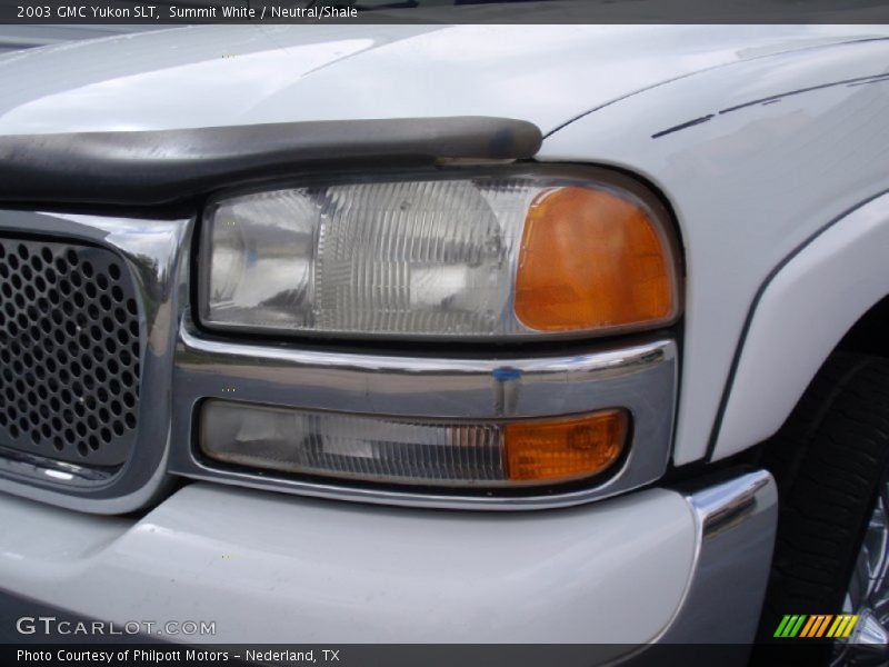 Summit White / Neutral/Shale 2003 GMC Yukon SLT