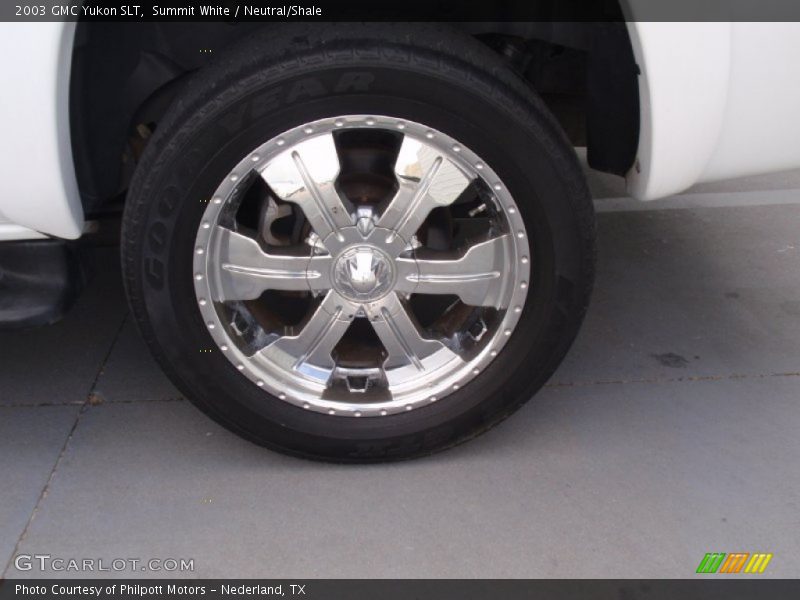 Summit White / Neutral/Shale 2003 GMC Yukon SLT