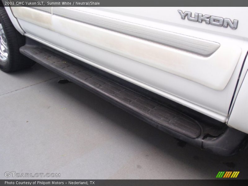 Summit White / Neutral/Shale 2003 GMC Yukon SLT