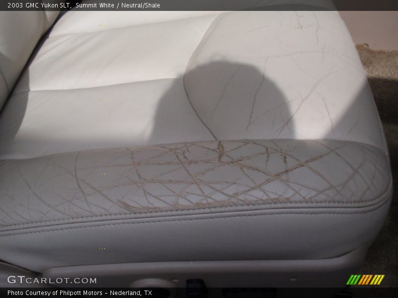 Summit White / Neutral/Shale 2003 GMC Yukon SLT